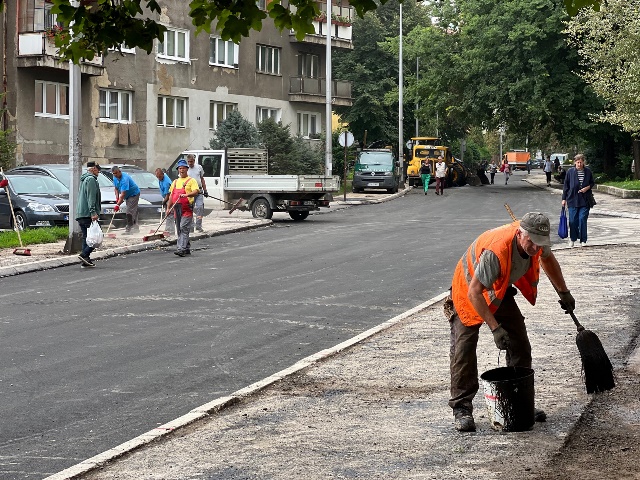 Naslovna slika